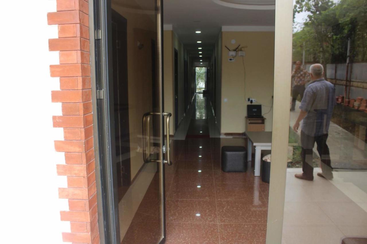 Hotel Rio Kutaisi Ngoại thất bức ảnh